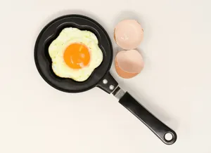 sunny side up egg on frying pan jigsaw puzzle