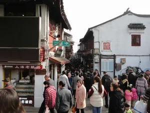 people walking on street during daytime jigsaw puzzle