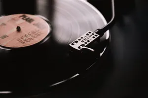 vinyl record on vinyl record player jigsaw puzzle