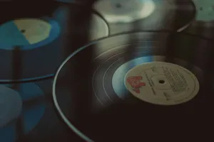vinyl record on vinyl record player jigsaw puzzle