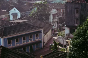 Rooftops and buildings in a dense urban area. jigsaw puzzle