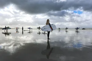 surfers jigsaw puzzle