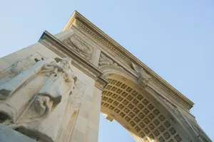 Washington square arch against a clear blue sky jigsaw puzzle