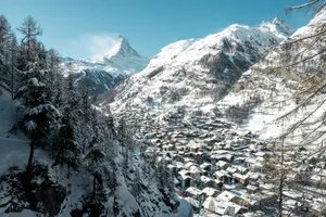white and black mountain under blue sky during daytime jigsaw puzzle